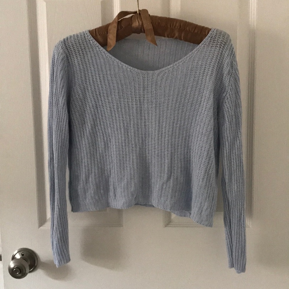 cropped brandy melville sweater fits size xs/s